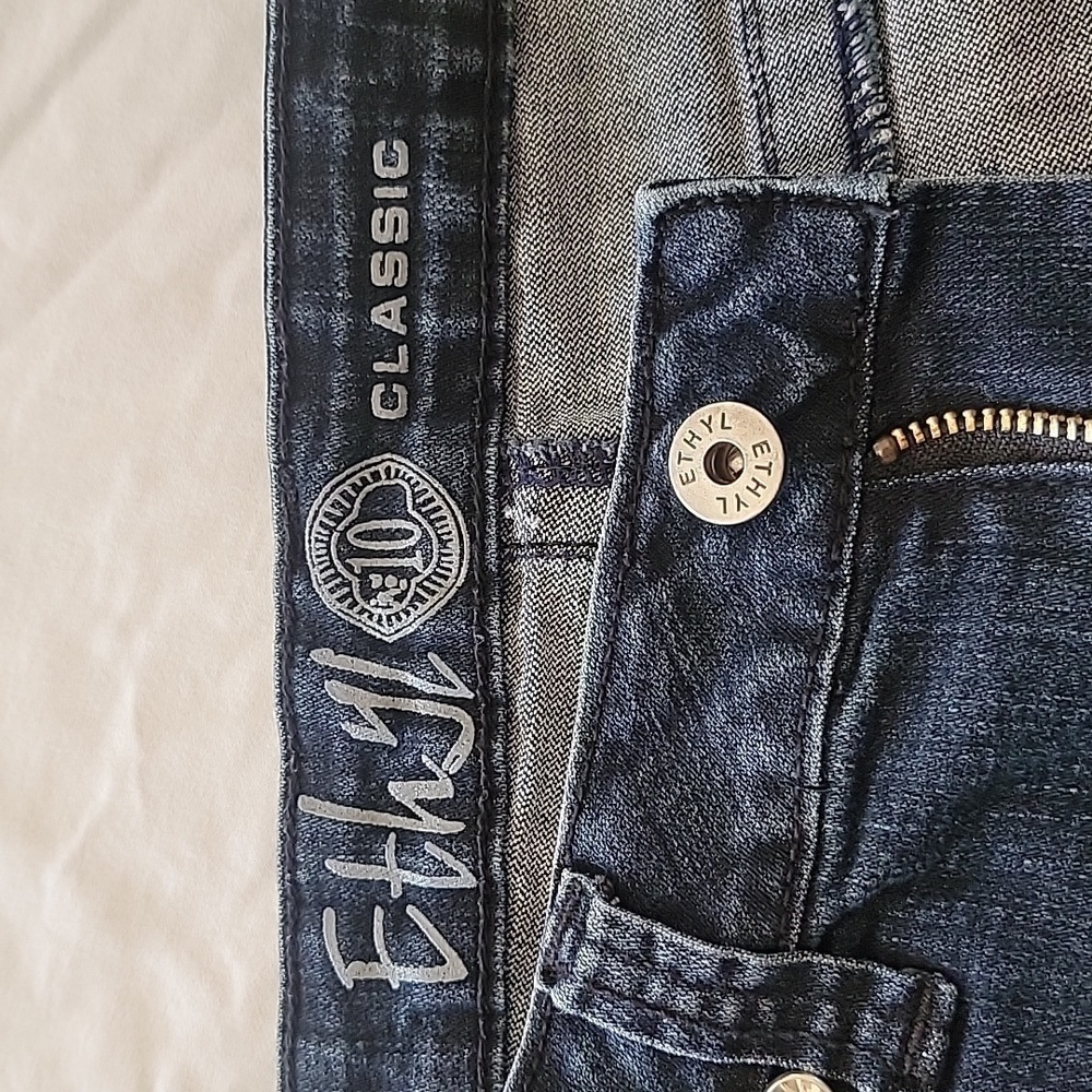 Ethyl Size 10 Classic Dark Blue Jeans w/ Embroidered & Beaded Pockets, GUC - Picture 8 of 14